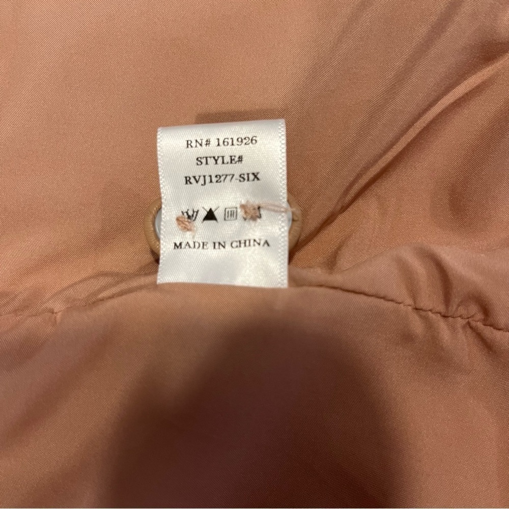 Rosevelvet Taupe Faux Leather Blazer Medium - Picture 14 of 16